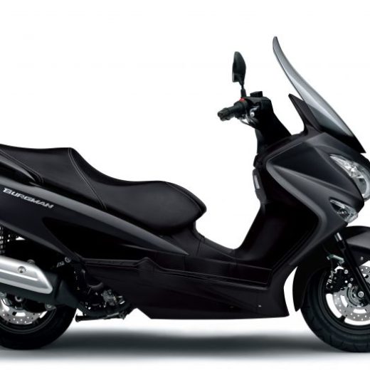 Suzuki uh 125 en vente chez Golden Bikes