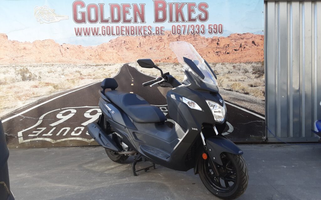 Sym Joymax Z 300 en vente chez Golden Bikes