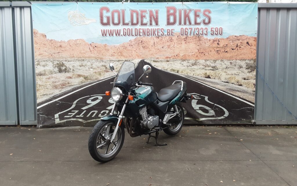 Honda CB500S occasion en vente chez Golden Bikes