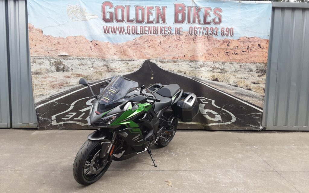 Kawasaki Ninja 1000SX Tourer en vente chez Golden Bikes