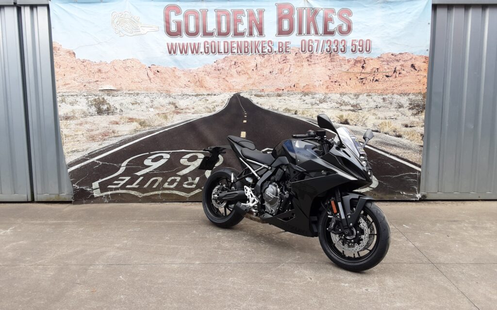 Suzuki GSX8R en vente chez Golden Bikes