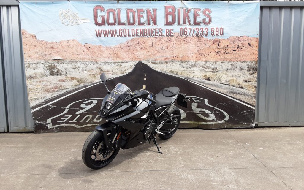 Suzuki GSX8R en vente chez Golden Bikes