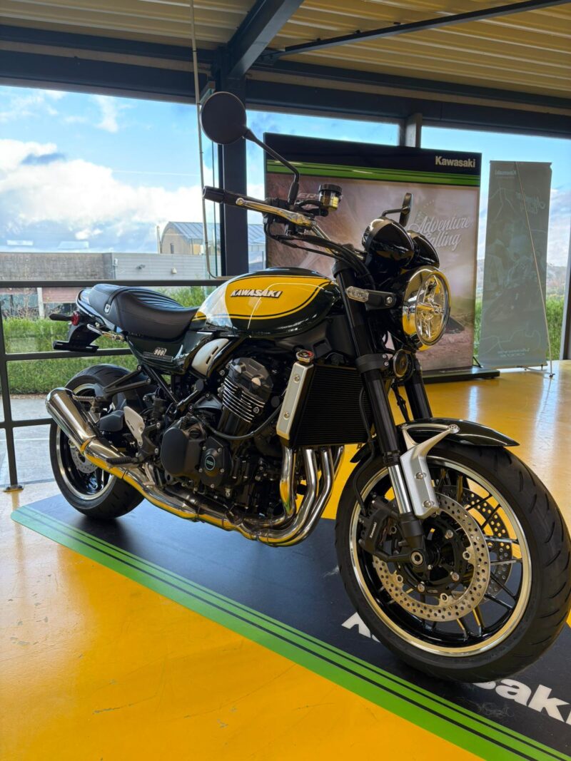 Kawasaki Z900RS en vente chez Golden Bikes